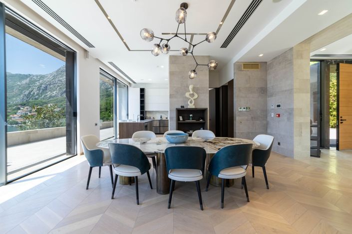 Image No.18-Villa de 4 chambres à vendre à Kotor