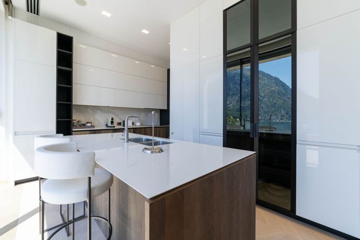 Image No.22-Villa de 4 chambres à vendre à Kotor