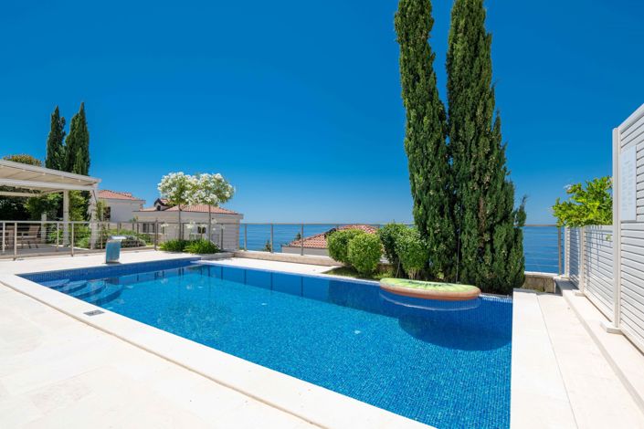 Image No.7-Villa de 3 chambres à vendre à Budva