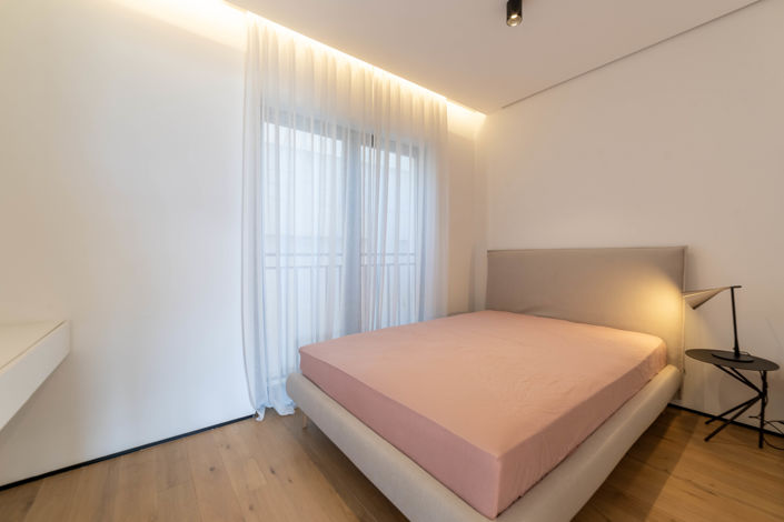 Image No.20-3 Bed Apartment for sale