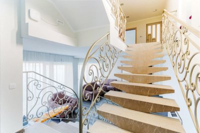 8-waterside-villa-with-3-apartments