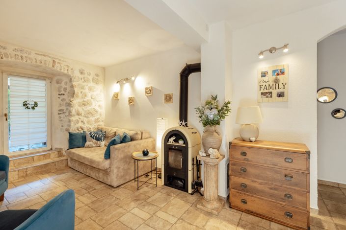 Image No.10-Maison de 10 chambres à vendre à Risan