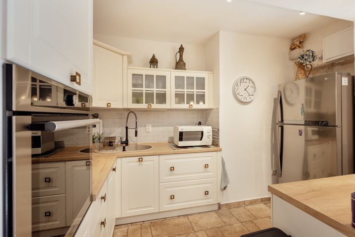 Image No.12-Maison de 10 chambres à vendre à Risan