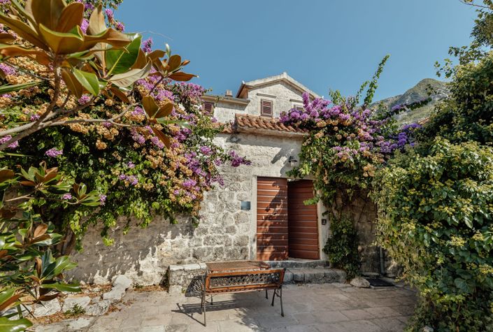 Image No.26-Maison de 10 chambres à vendre à Risan