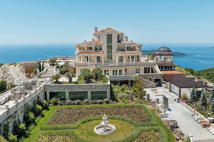 Image No.2-Villa de 11 chambres à vendre à Budva