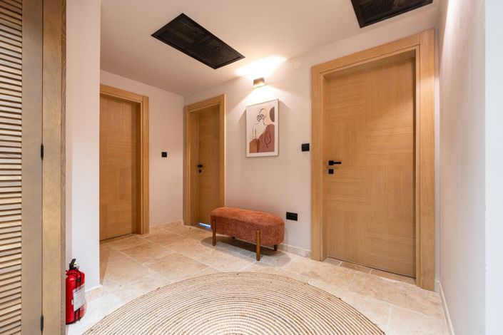 Image No.28-Maison de 9 chambres à vendre à Budva