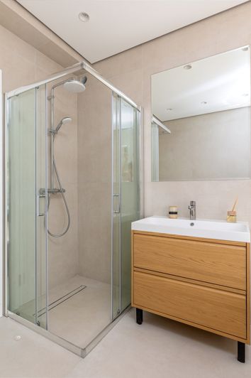 Image No.21-Maison de 2 chambres à vendre à Kavac