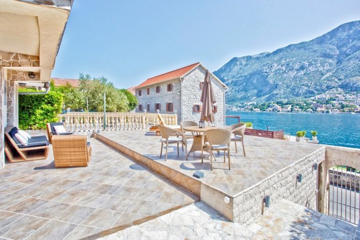 Image No.23-Maison de 4 chambres à vendre à Kotor