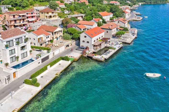 Image No.30-Maison de 4 chambres à vendre à Kotor