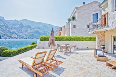 5-waterfront-house-muo