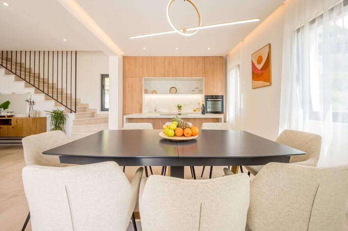 Image No.13-4 Bed House for sale