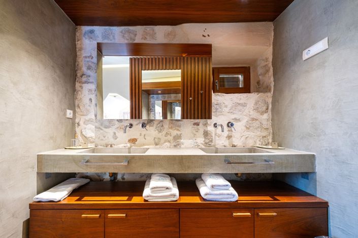 Image No.24-Un hôtel de 7 chambres à vendre à Perast