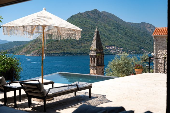 Image No.8-Un hôtel de 7 chambres à vendre à Perast