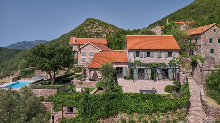 Image No.5-Villa de 4 chambres à vendre à Tivat