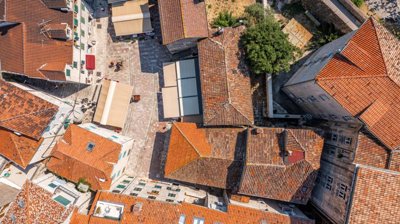 3-kotor-old-town-historic-palace-from-the-18t