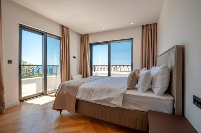 Image No.25-Villa de 5 chambres à vendre à Budva