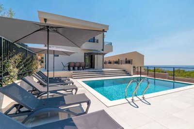 3-new-villa-with-a-pool-and-open-sea-view