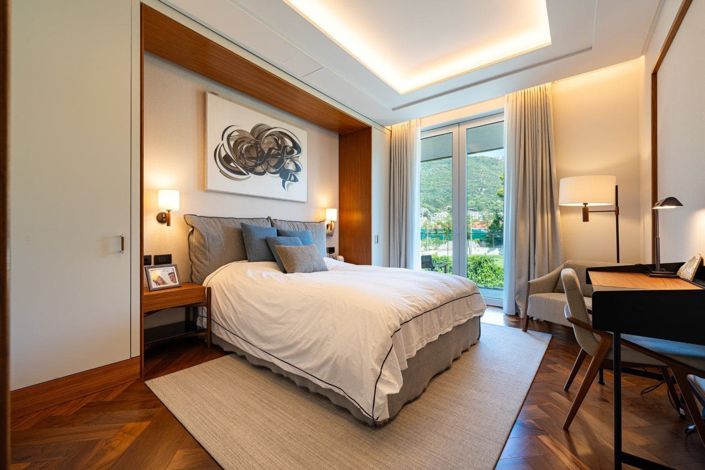 Image No.10-2 Bed Apartment for sale