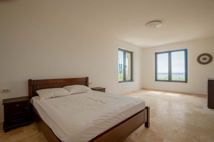 Image No.26-Maison de 4 chambres à vendre à Budva