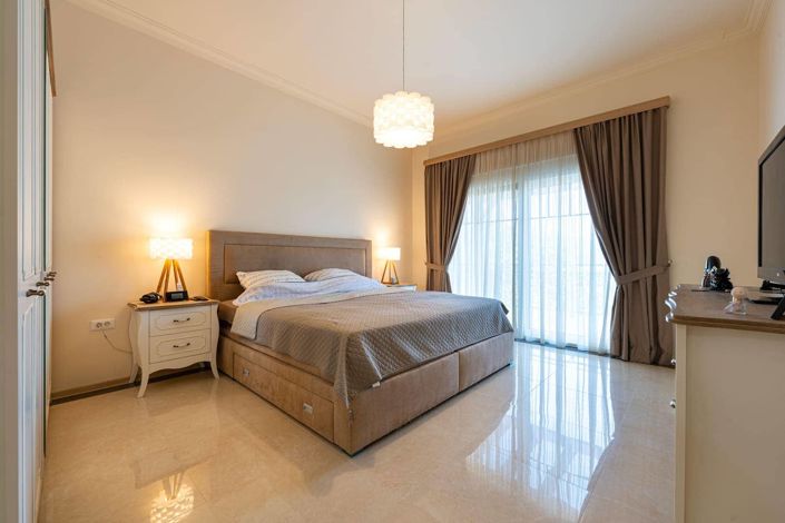 Image No.16-3 Bed House for sale