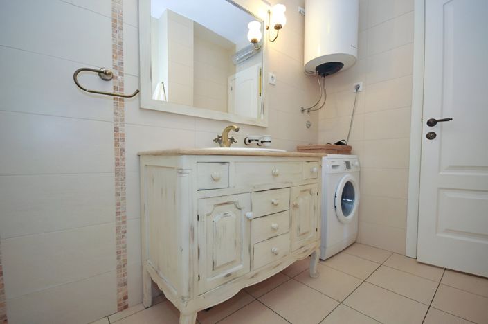 Image No.13-Appartement de 2 chambres à vendre à Budva