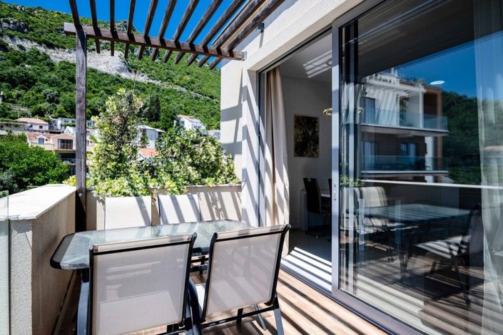 Image No.18-2 Bed Apartment for sale