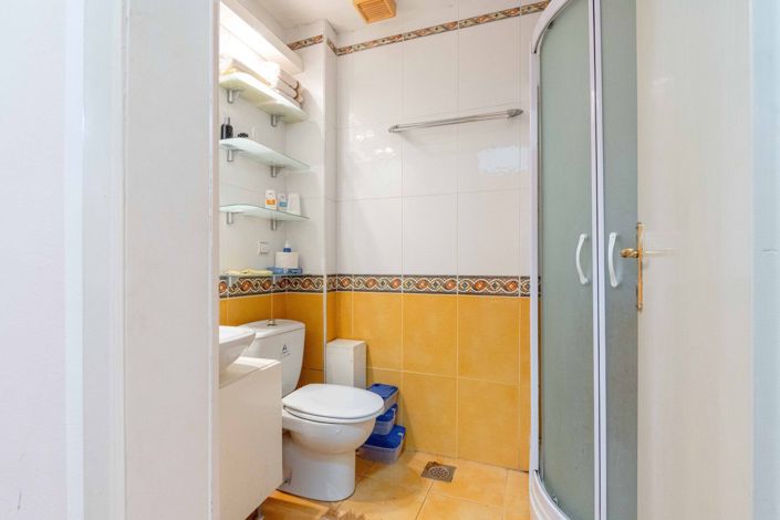 Image No.14-Appartement de 2 chambres à vendre à Budva