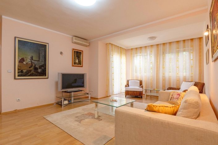 Image No.8-Appartement de 2 chambres à vendre à Budva