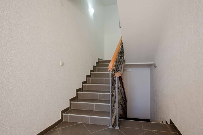 Image No.26-4 Bed House for sale