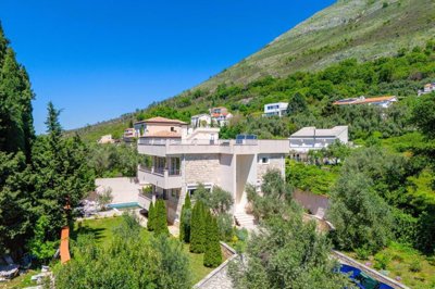6-new-3-bdr-stone-villa-with-a-pool-rezevici