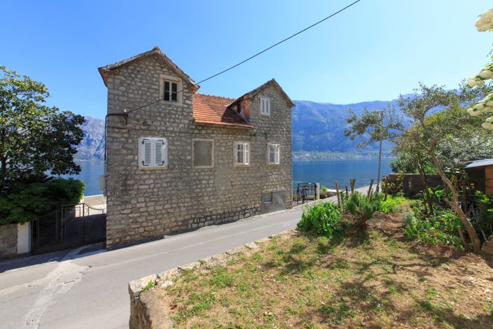 Image No.3-2 Bed House for sale