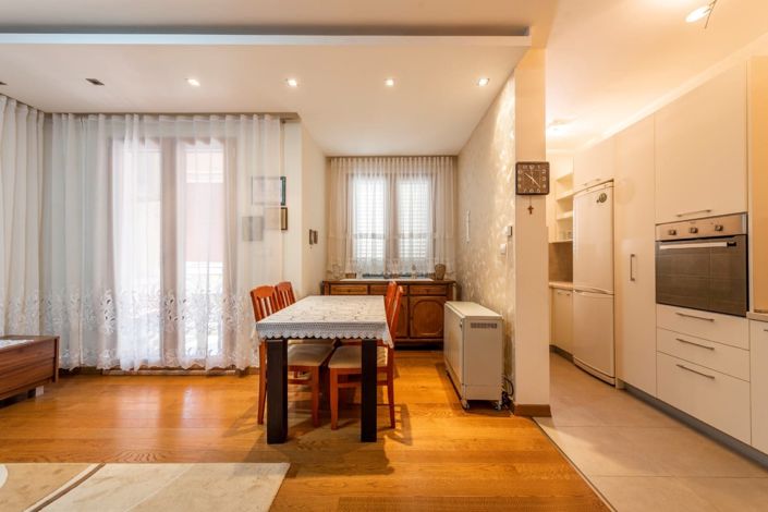 Image No.9-1 Bed Apartment for sale