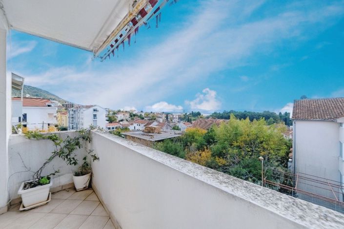 Image No.10-Appartement de 3 chambres à vendre à Tivat