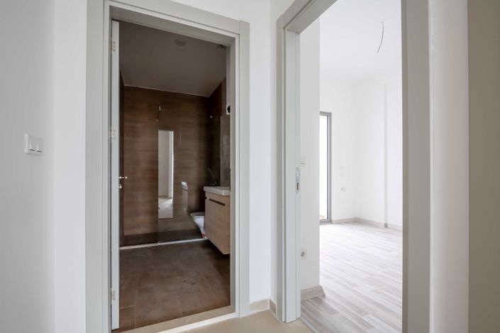 Image No.9-2 Bed Apartment for sale