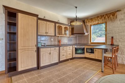 9-3bdr-apartment-sveti-stefan