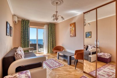 14-duplex-3bdr-apartment-in-the-second-row-to