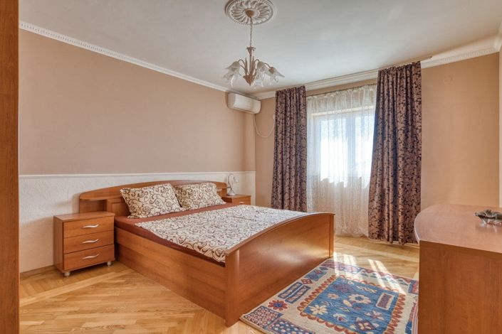 Image No.17-2 Bed Apartment for sale