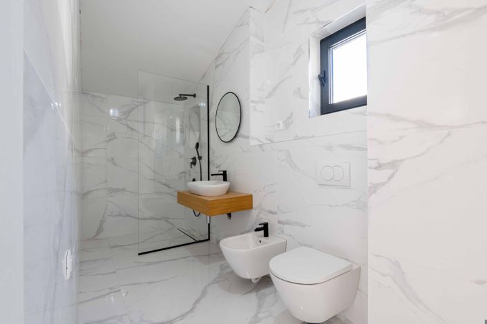 Image No.19-Appartement de 3 chambres à vendre à Budva