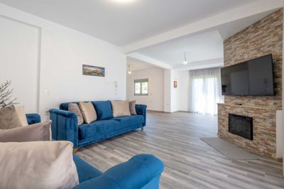 664cf67685bdadb2eb08bc88720-20new20villa20nea