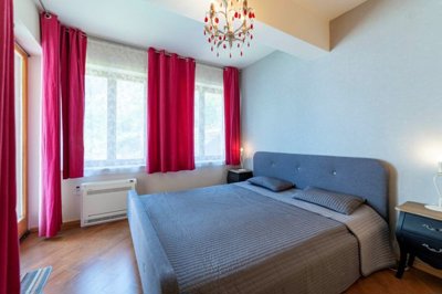 16-villa-with-apartmernts-and-a-pool-dobrota-