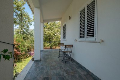 663b6a2db449a69a5396623a13-kotor2c-kavac-four