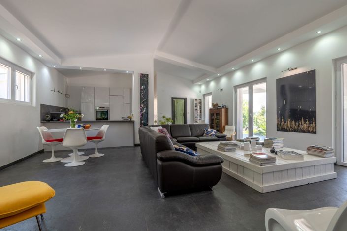 Image No.6-Maison de 4 chambres à vendre à Kavac