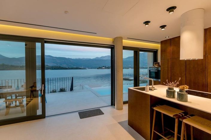 Image No.17-Villa de 9 chambres à vendre à Tivat