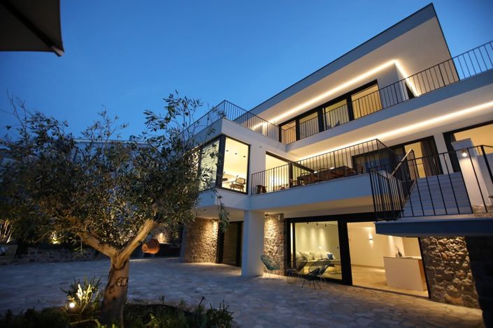 Image No.8-Villa de 9 chambres à vendre à Tivat