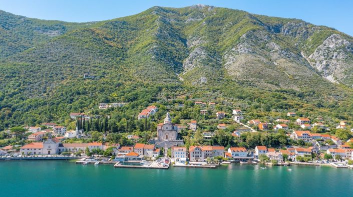 Image No.16-Villa à vendre à Prcanj