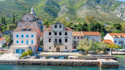 662cc39142e8c4b4a32fd9ba120-20kotor2c20prcanj