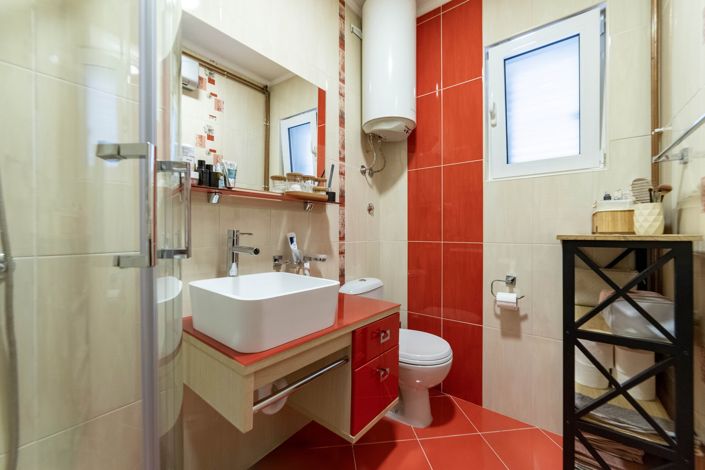 Image No.17-Appartement de 9 chambres à vendre à Kotor