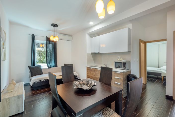 Image No.25-Appartement de 9 chambres à vendre à Kotor