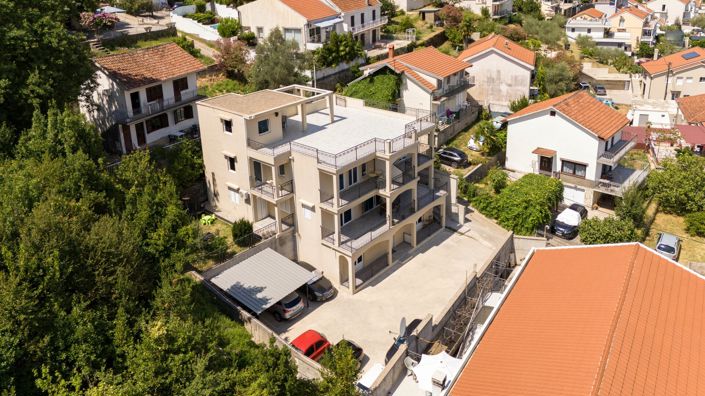 Image No.3-Appartement de 9 chambres à vendre à Kotor