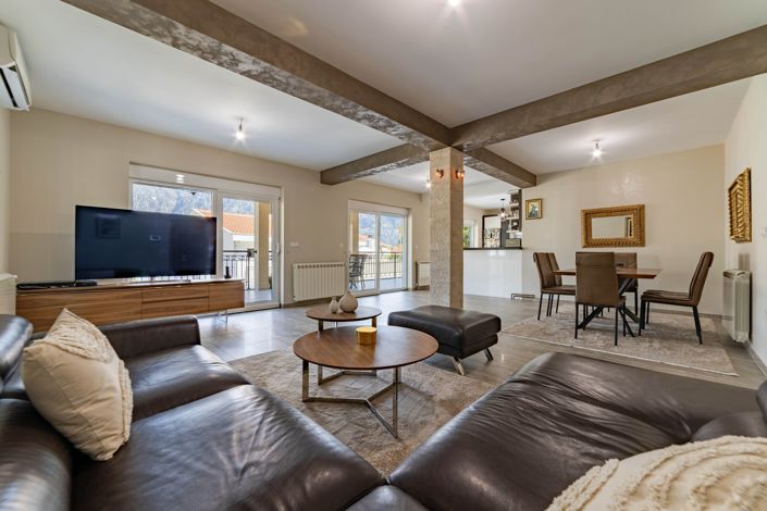 Image No.6-Appartement de 9 chambres à vendre à Kotor